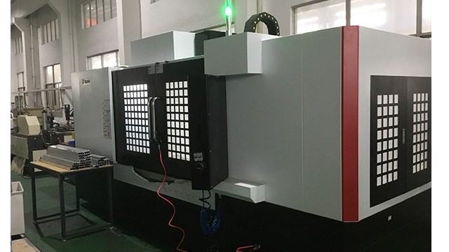 数控铝型材加工中心编程的特点